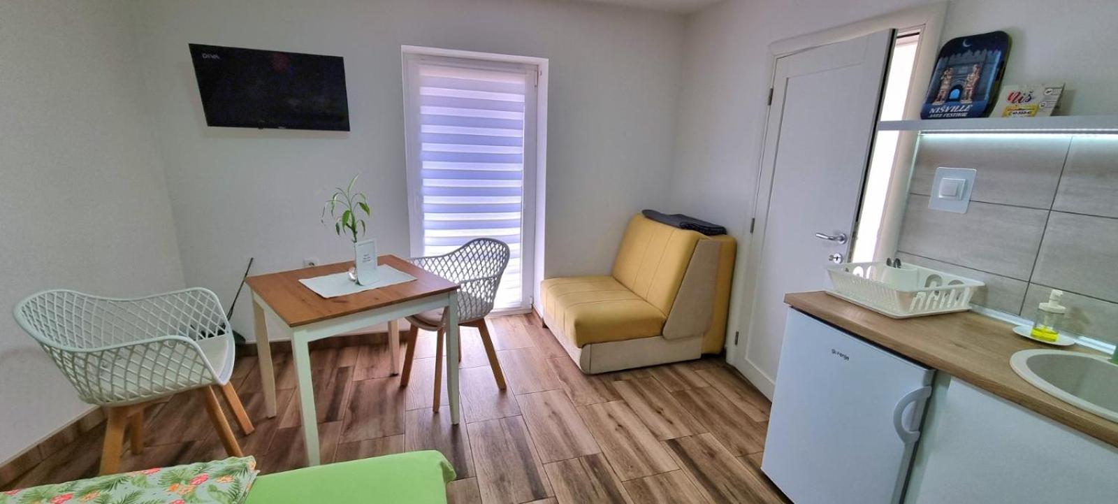 "My Life" Luxury River Apartments Ni 외부 사진
